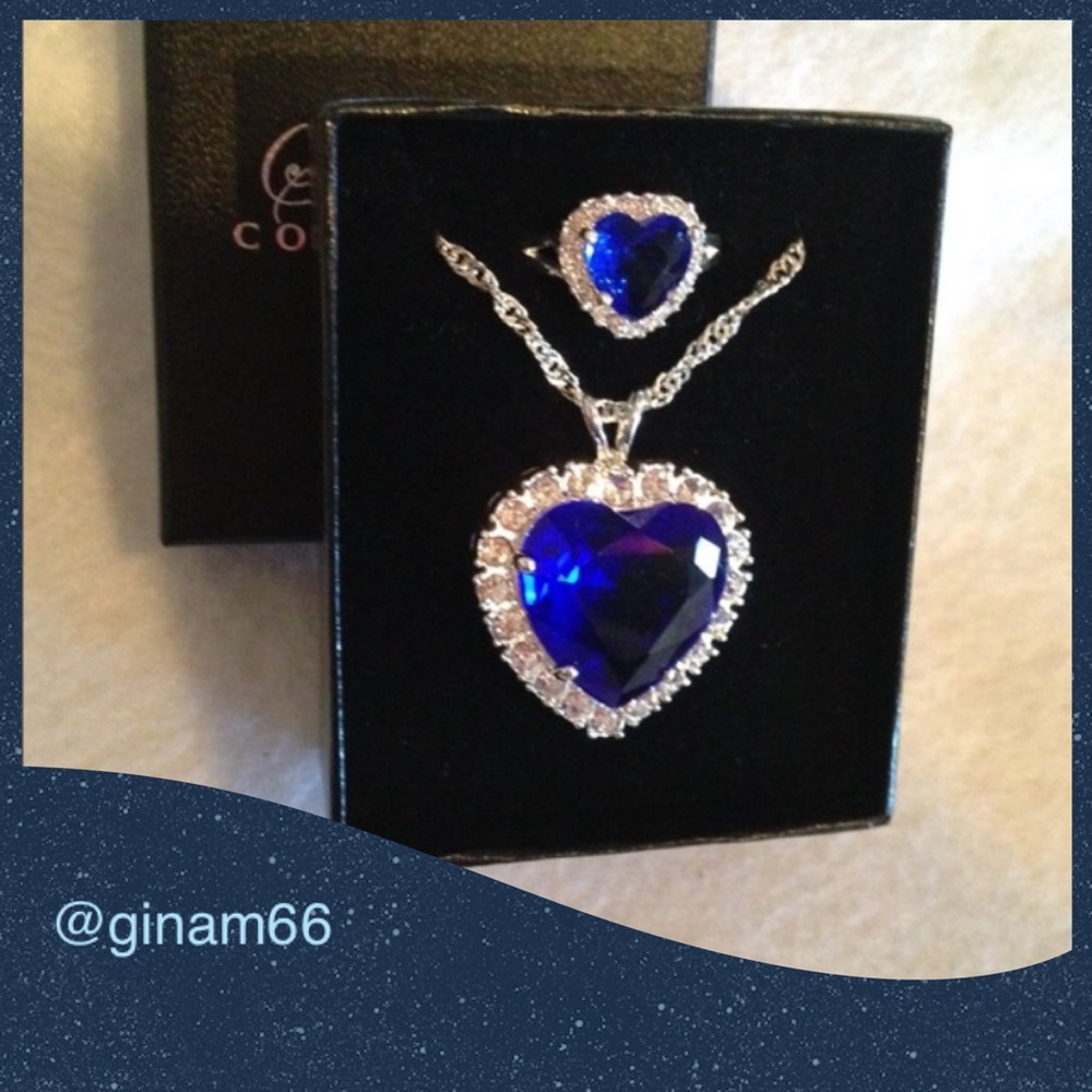 New Beautiful Heart Pendant & Ring set